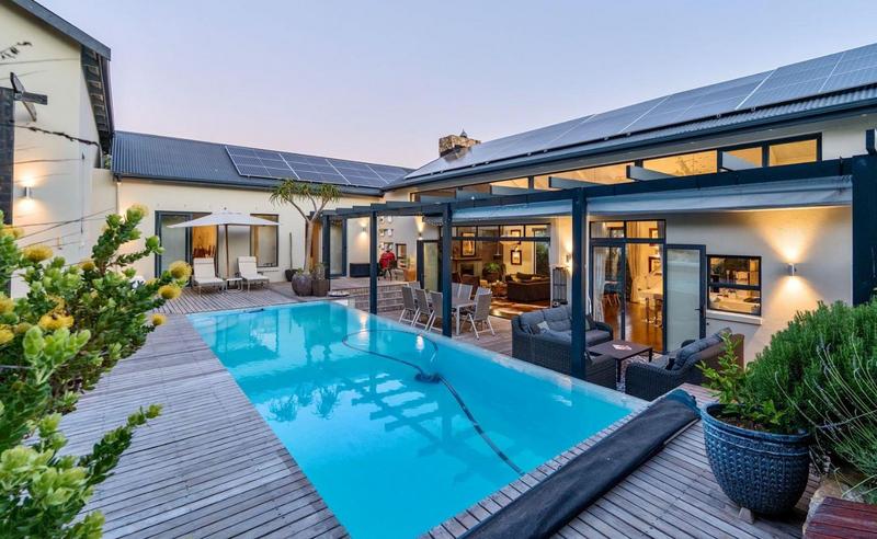 5 Bedroom Property for Sale in Hout Bay Western Cape